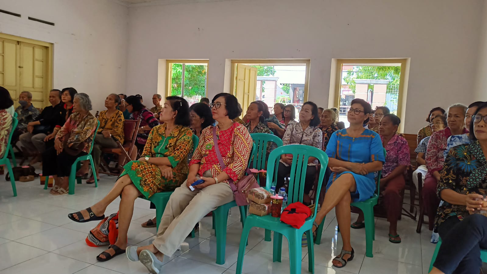 gallery kegiatan, Sarasehan Kesehatan Adiyuswa GKJ Baki bekerjasama dengan RS. dr. Oen Solo Baru, Komisi Diakonia, gereja kristen jawa, gkj, gkj baki, gereja kristen jawa baki, baki, sukoharjo, gkj klasis sukoharjo, klasis sukoharjo, klasis, sinode gkj, sinode 